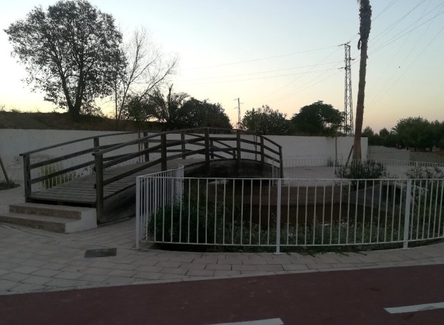 Parque de Jesús, lago (1)